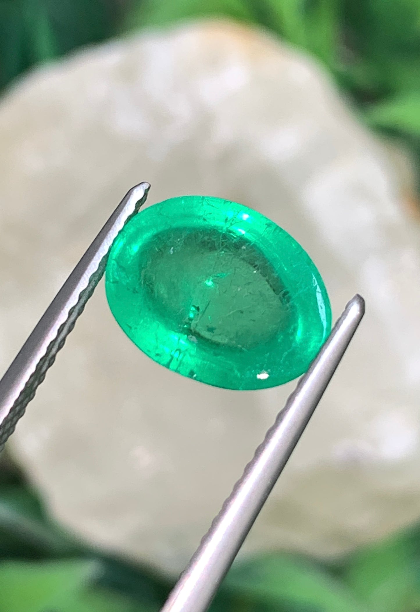 2.51 cts Colombian Emerald Cabochon