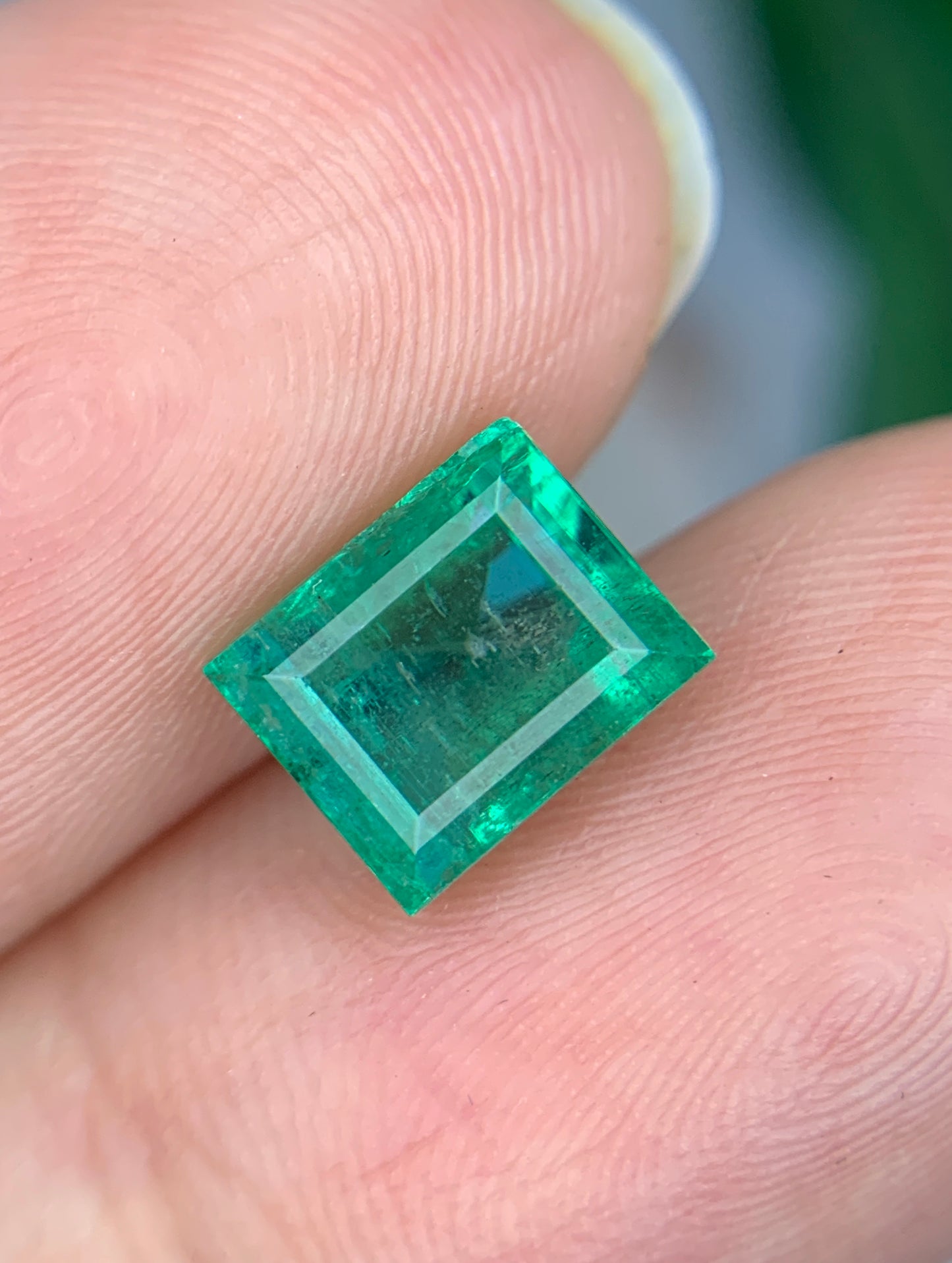 2.00 cts Colombian Emerald