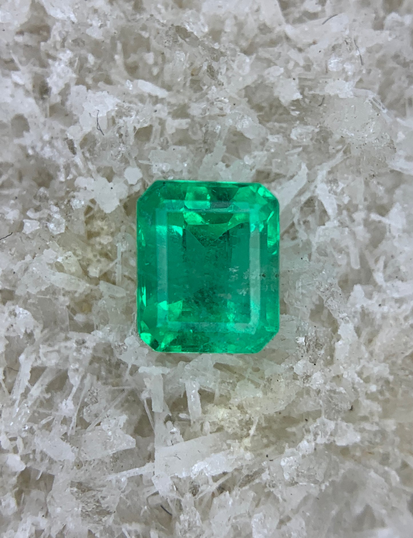 0.79 cts Colombian Emerald