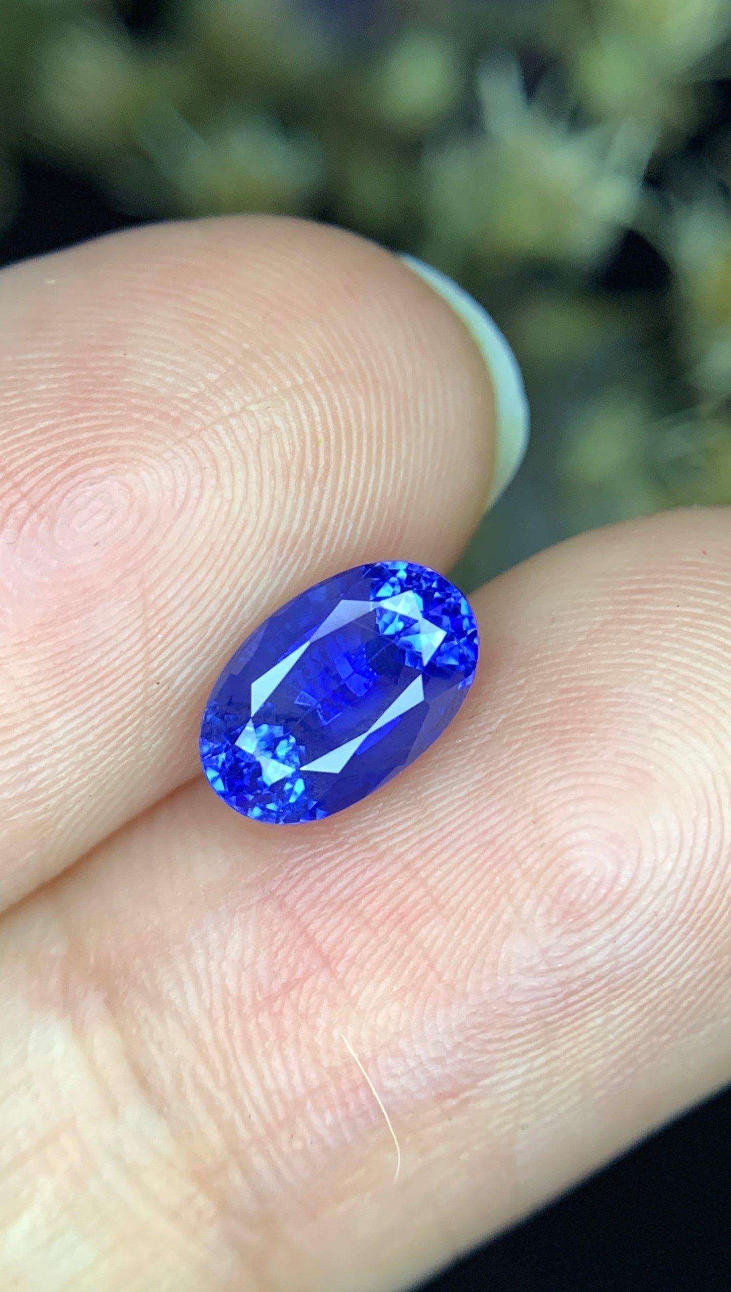 2.20 cts Unheated Blue Sapphire