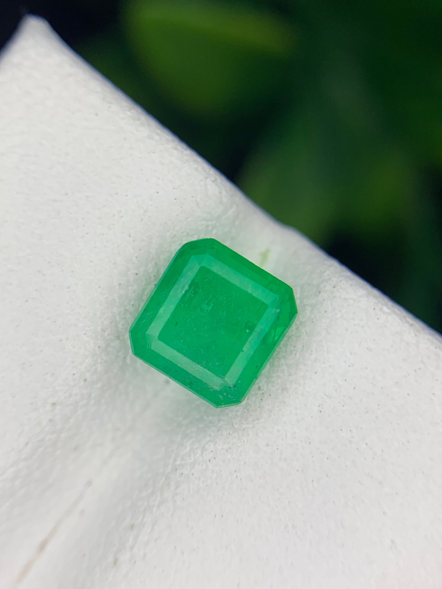 1.56 cts Colombian Emerald